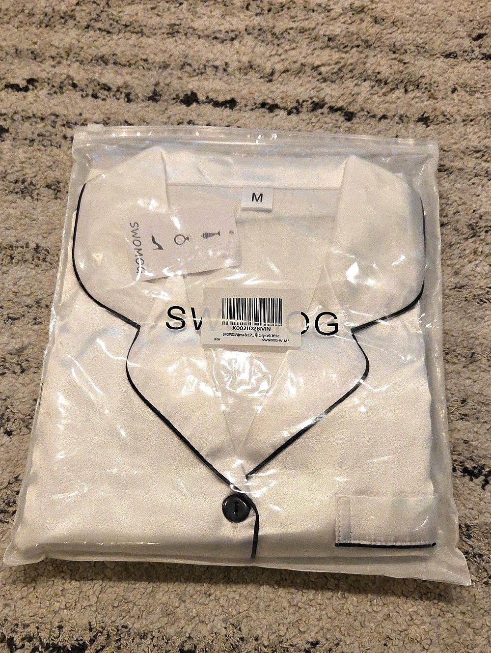 Swomog Pajama Set in White Size Medium NWT